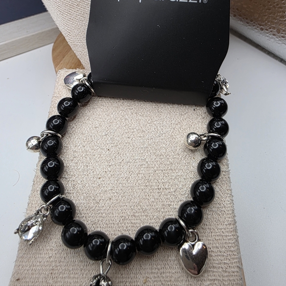 paparazzi Jewelry - Paparazzi Black Bead Bracelet with Silver Charms (562)
